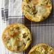 Mini-Quiches con Porro, Taleggio e Cumino